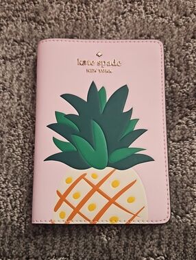 Kate Spade pineapple passport holder Travel Passport ID Holder